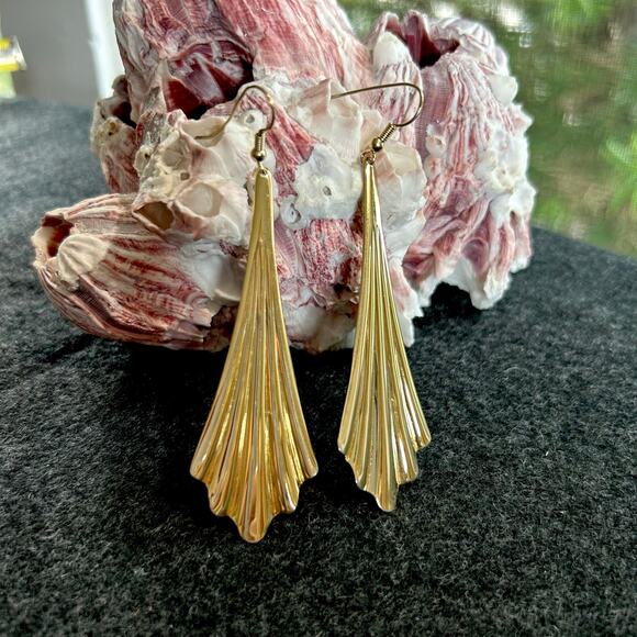 Vintage Gold Tone Fan Drop Earrings, 3.75 Inches - Picture 6 of 11